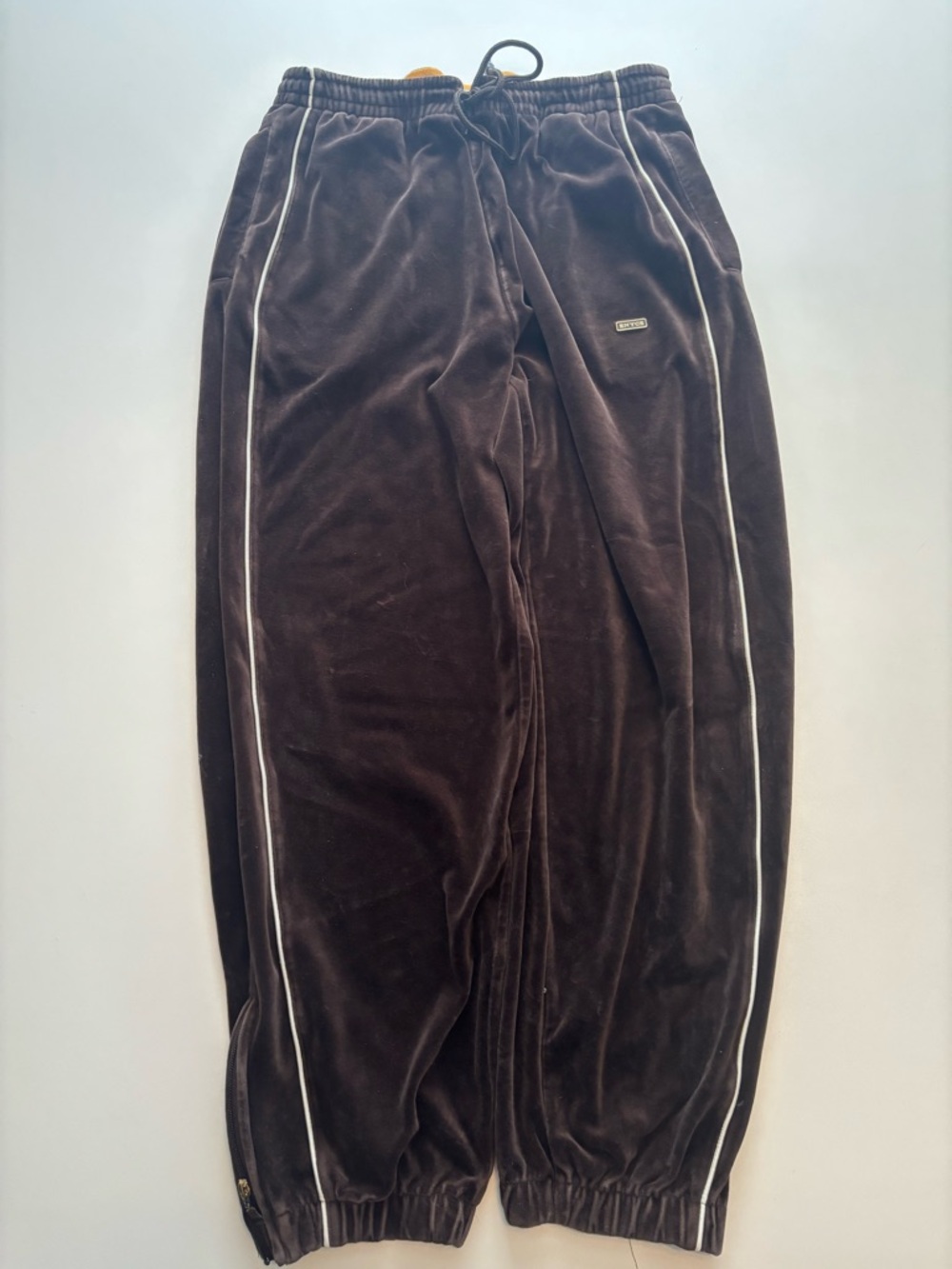 Men's encye Velour Track Pants in Dark Brown / White Piping hip hop style